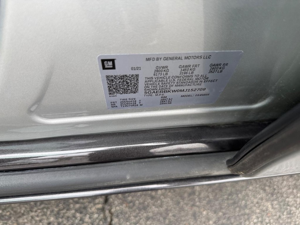 Buick Enclave Vehicle Full-screen Gallery Image 27