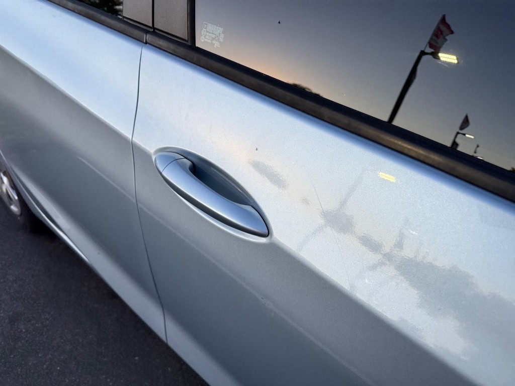 Chevrolet Cruze Vehicle Full-screen Gallery Image 10