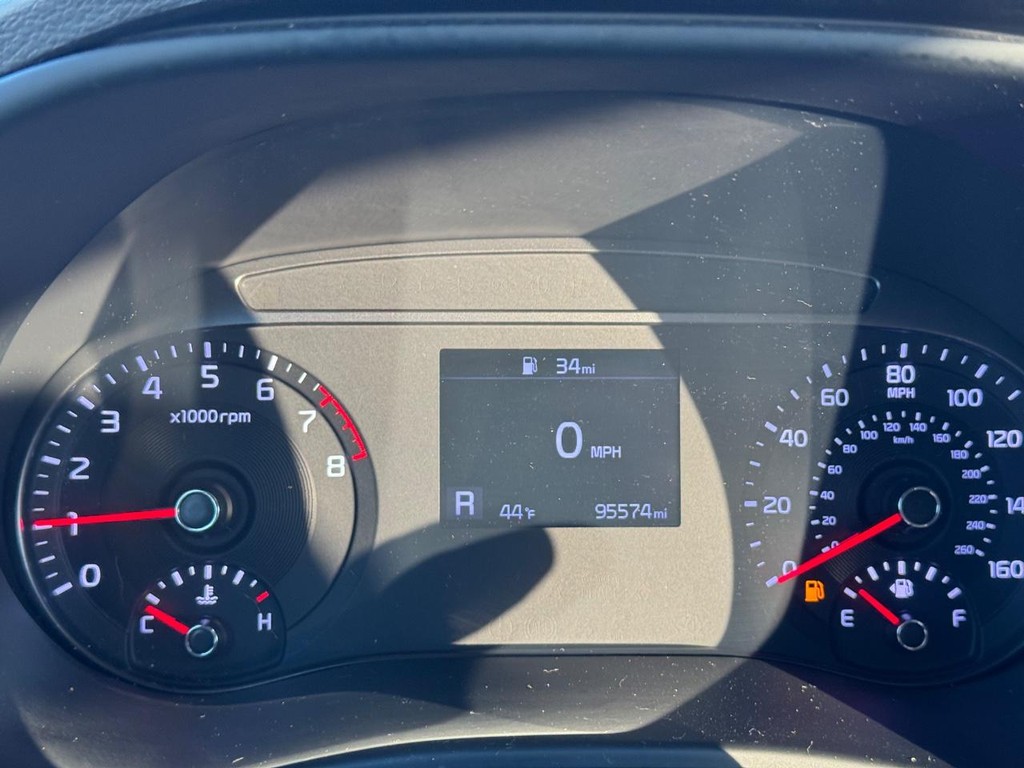 Kia Soul Vehicle Full-screen Gallery Image 23