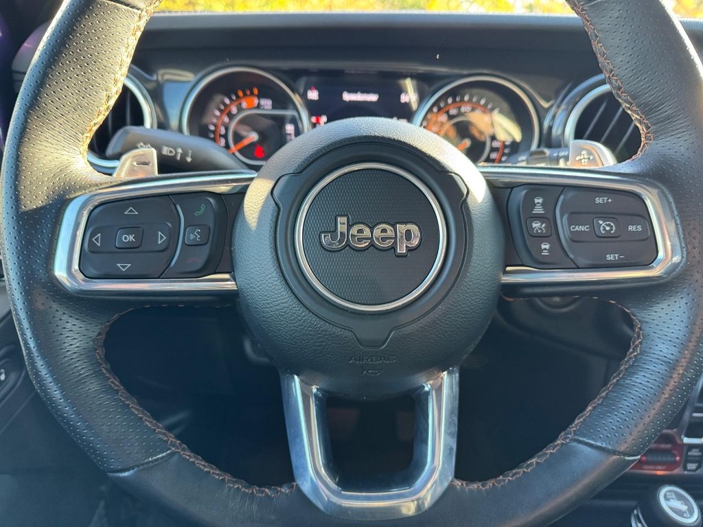 Jeep Wrangler Vehicle Full-screen Gallery Image 20