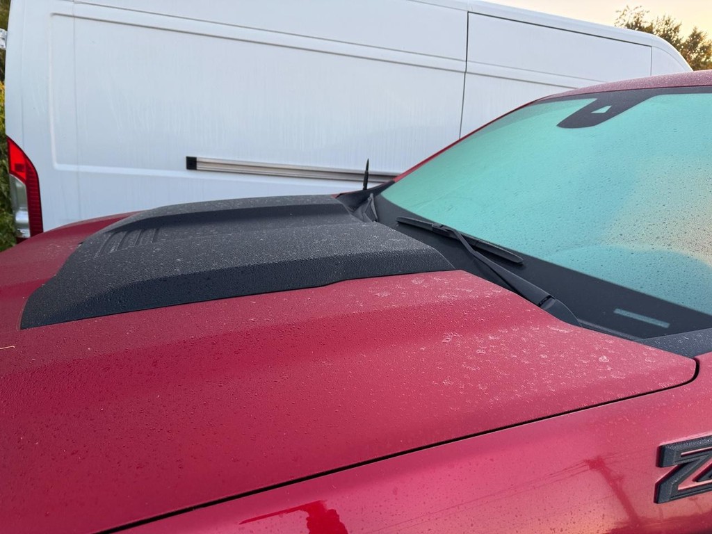 Chevrolet Silverado 1500 Vehicle Full-screen Gallery Image 06