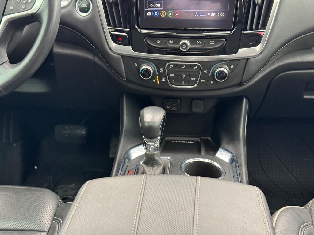 Chevrolet Traverse Vehicle Full-screen Gallery Image 18