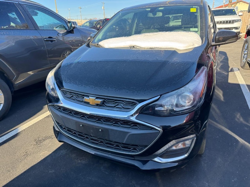 Chevrolet Spark Vehicle Full-screen Gallery Image 02