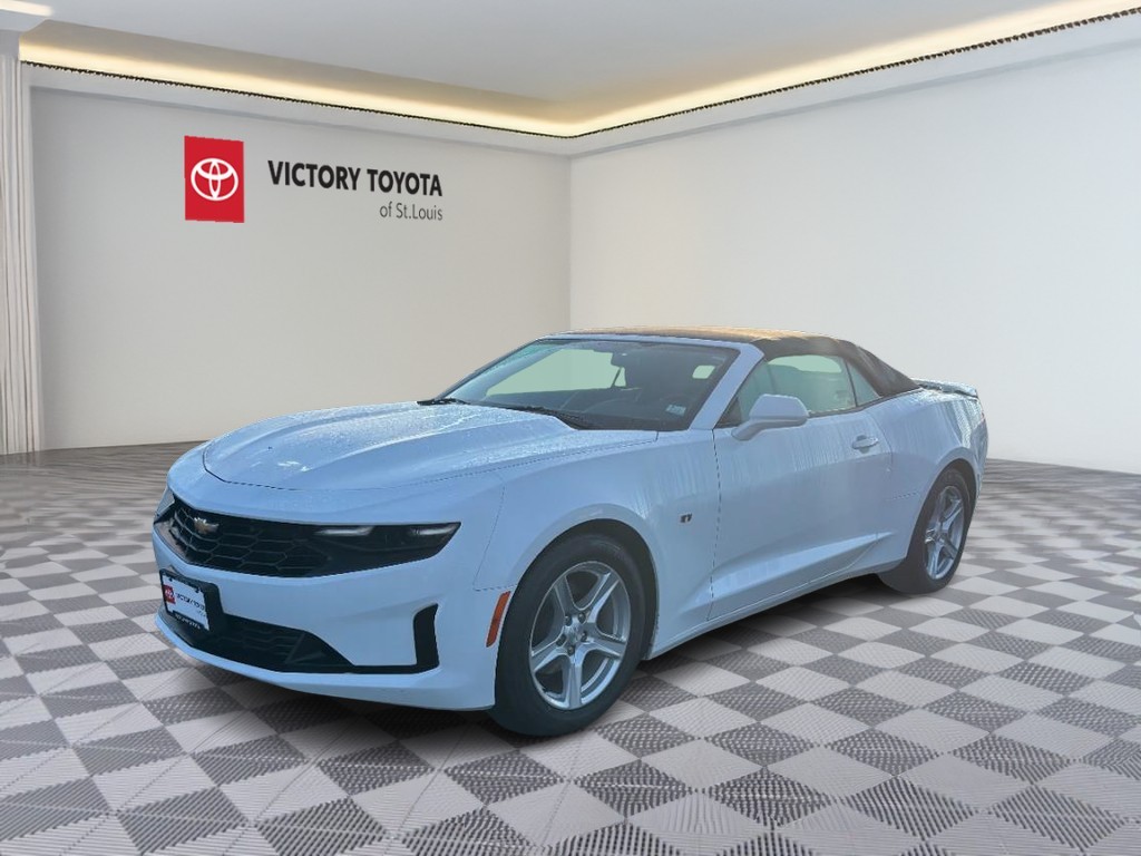 Chevrolet Camaro Vehicle Full-screen Gallery Image 08