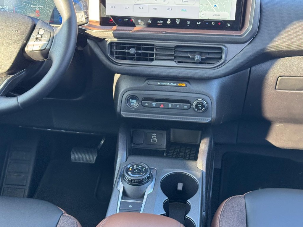 Ford Bronco Sport Vehicle Full-screen Gallery Image 17