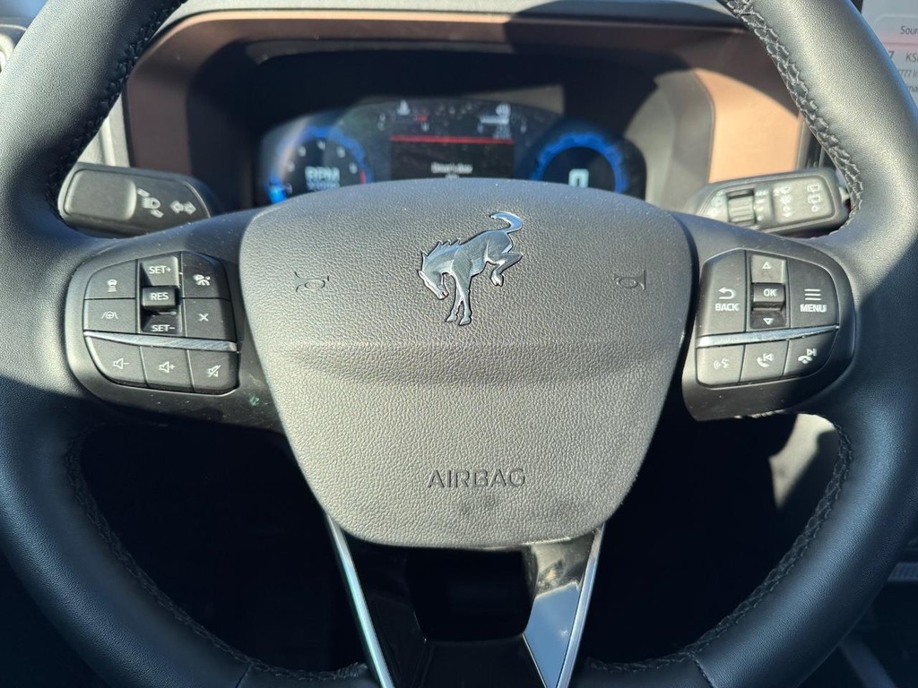 Ford Bronco Sport Vehicle Full-screen Gallery Image 21