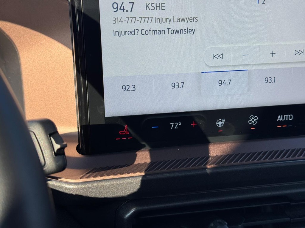 Ford Bronco Sport Vehicle Full-screen Gallery Image 25