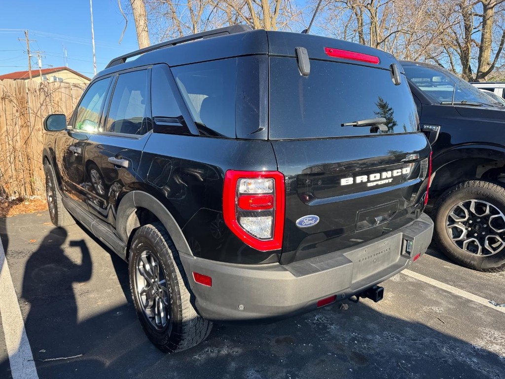 Ford Bronco Sport Vehicle Full-screen Gallery Image 03