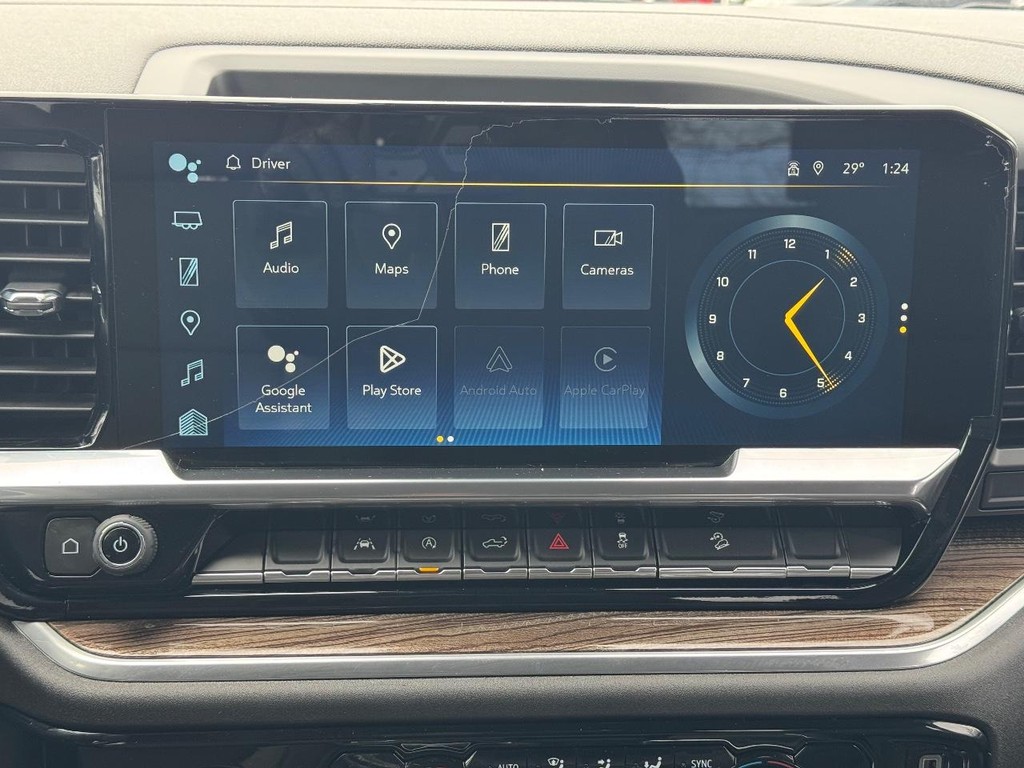 Chevrolet Silverado 1500 Vehicle Full-screen Gallery Image 13