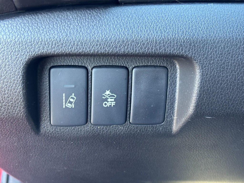 Acura ILX Vehicle Full-screen Gallery Image 18