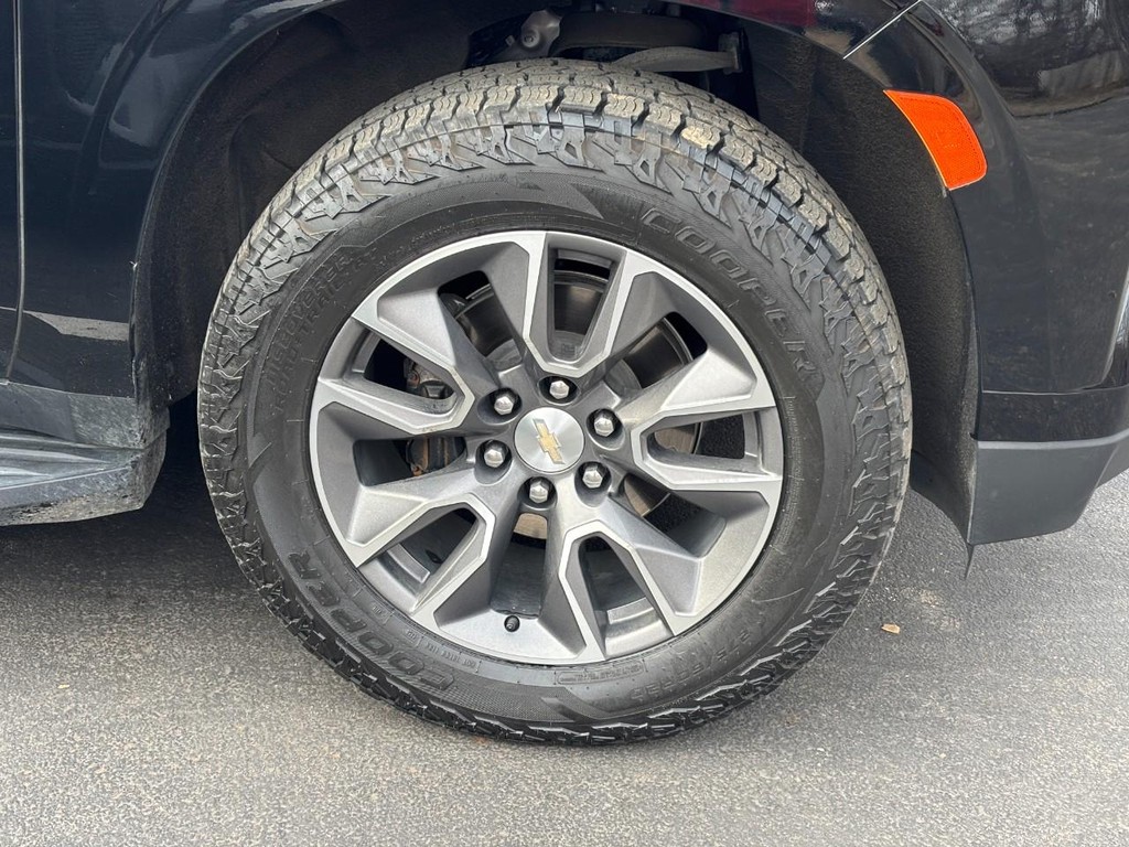 Chevrolet Tahoe Vehicle Full-screen Gallery Image 04