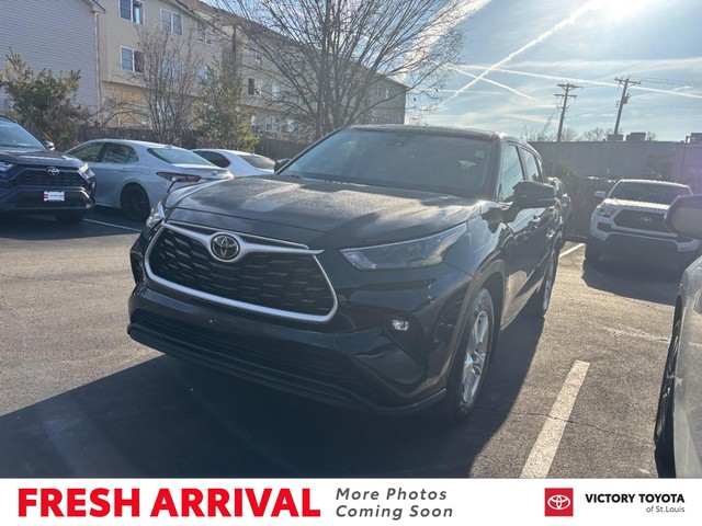 St. Louis MO 2024 Toyota Highlander more details - toyota highlander