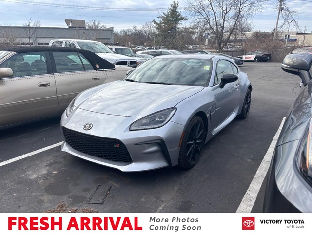St. Louis MO 2023 Toyota GR86 more details - toyota gr86