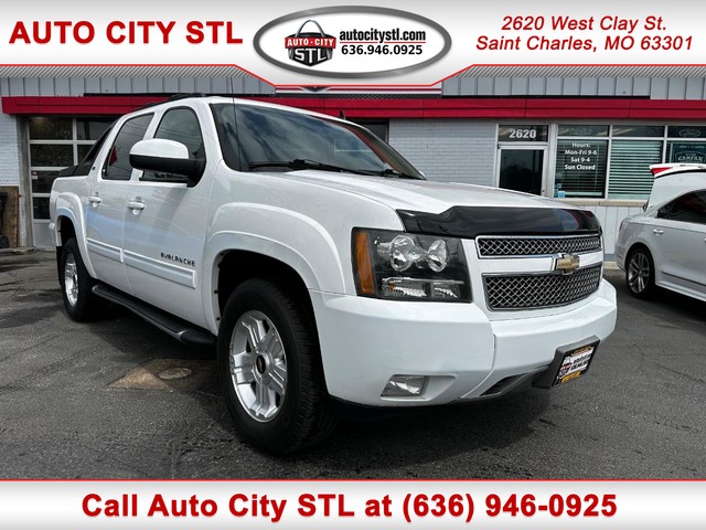 2011 Chevrolet Avalanche LT at Auto City Stl in St. Charles MO