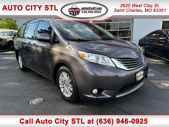 2014 Toyota Sienna XLE 8-Passenger at Auto City Stl in St. Charles MO