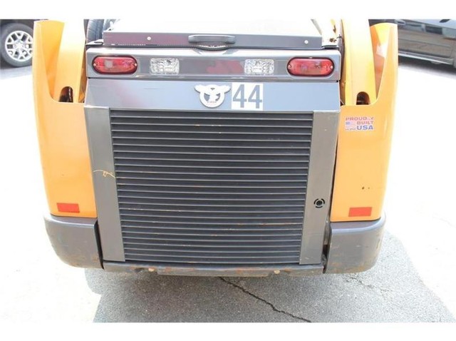 Case SV340 Vehicle Full-screen Gallery Image 04