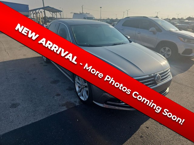 more details - volkswagen passat