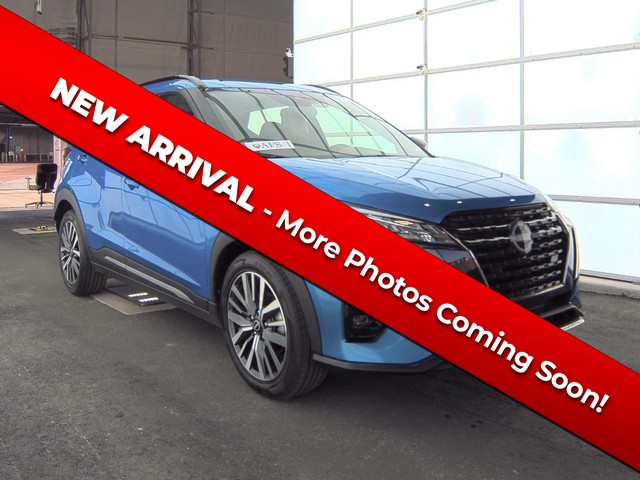 2024 Nissan Kicks SR at Auto City Stl in St. Charles MO
