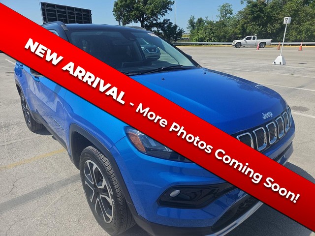 2022 Jeep Compass Limited at Auto City Stl in St. Charles MO