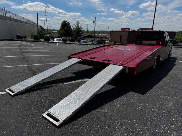 2024 Ford F-350 Super Duty Chassis Cab XLT - Photo 13