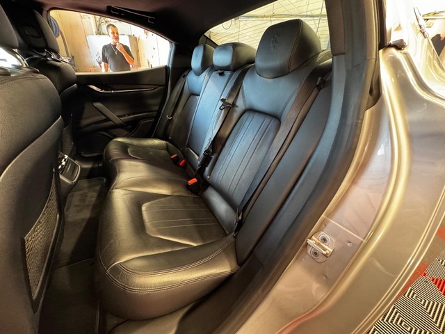2017 Maserati Ghibli S - Photo 11