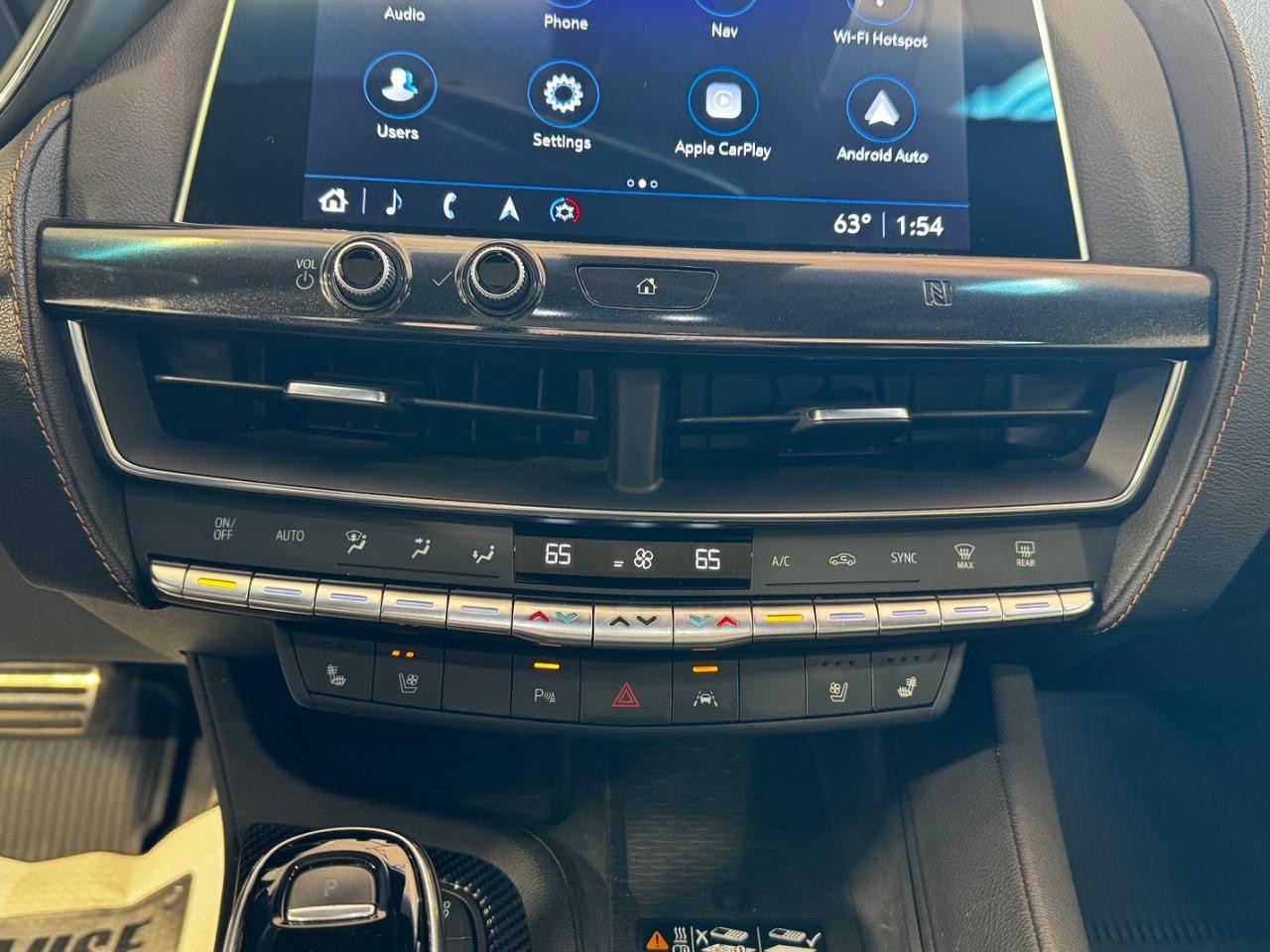 Cadillac CT5 Vehicle Full-screen Gallery Image 21