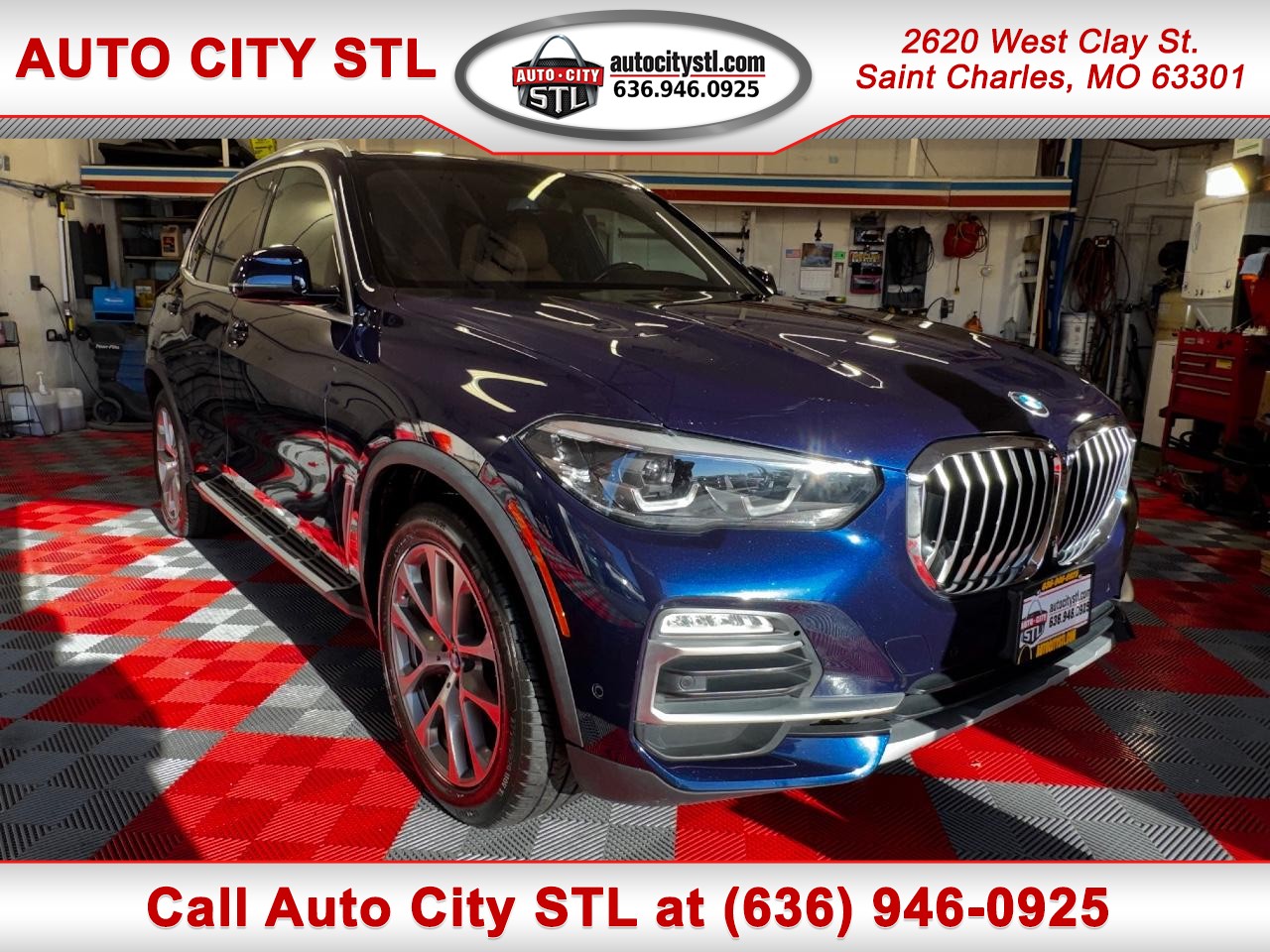 BMW X5 Vehicle Full-screen Gallery Image 01