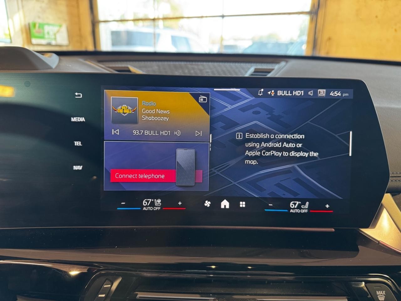 BMW X1 Vehicle Full-screen Gallery Image 19