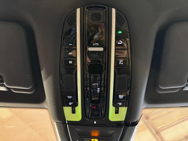 2019 Porsche Cayenne S - Photo 20