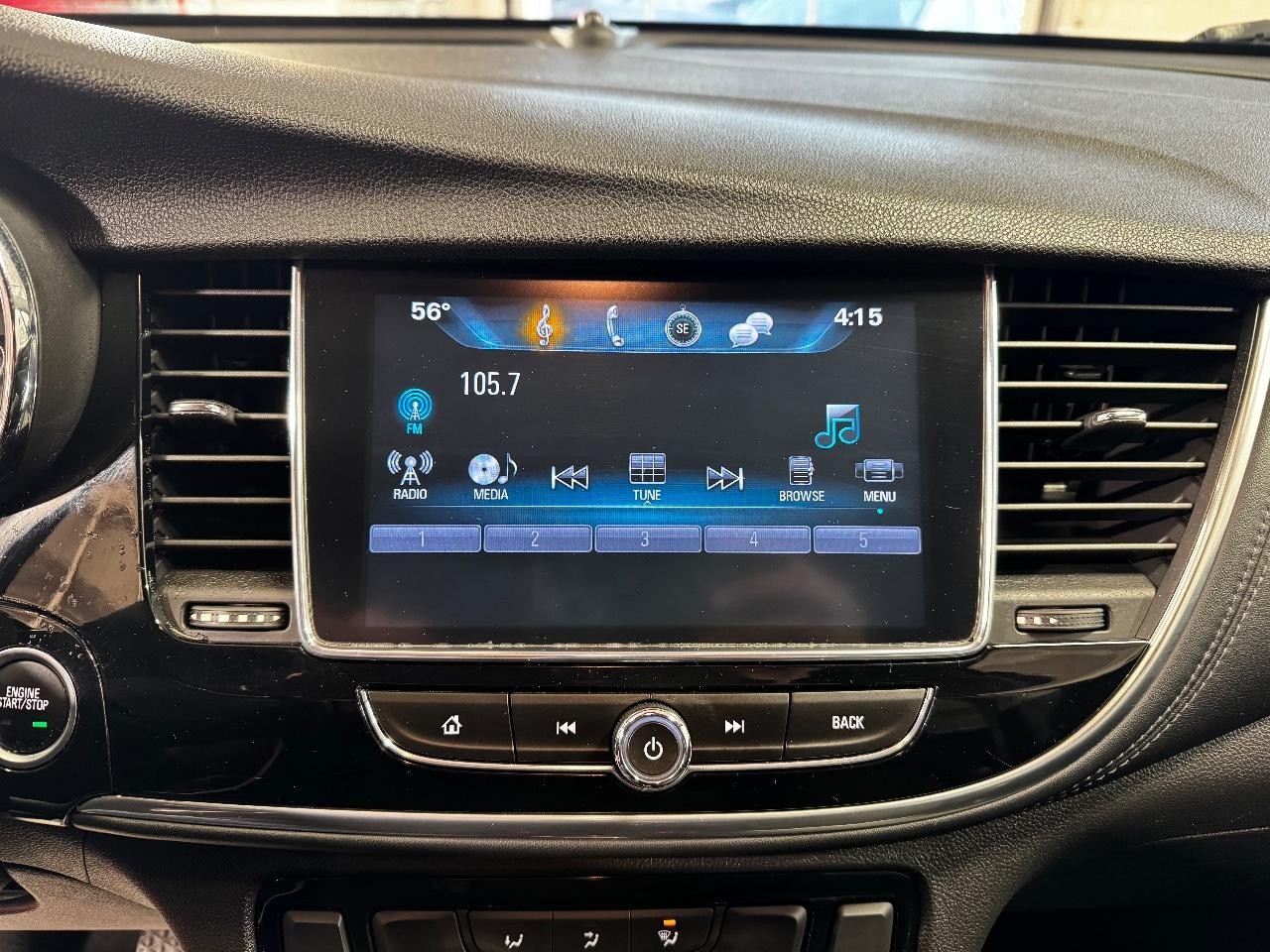Buick Encore Vehicle Full-screen Gallery Image 18