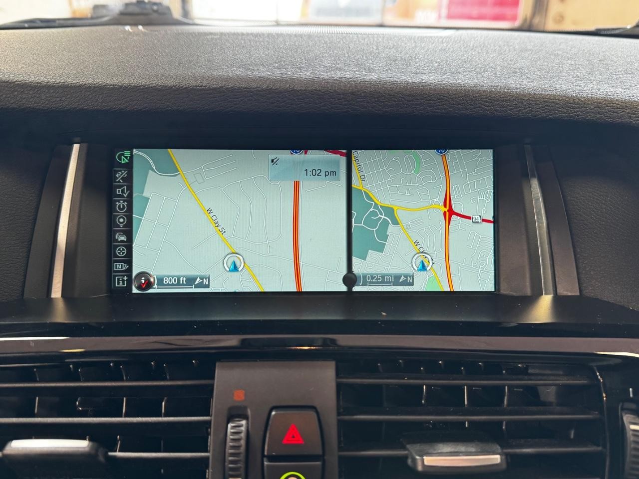 BMW X3 Vehicle Full-screen Gallery Image 20