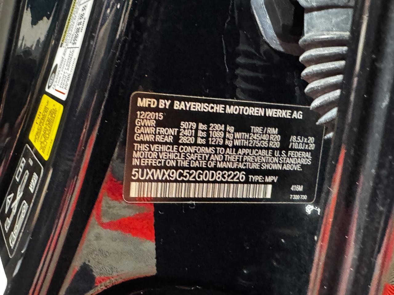 BMW X3 Vehicle Full-screen Gallery Image 26