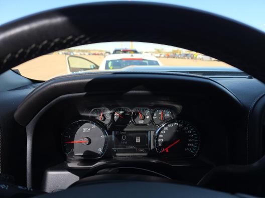 Chevrolet Silverado 3500HD Vehicle Full-screen Gallery Image 08