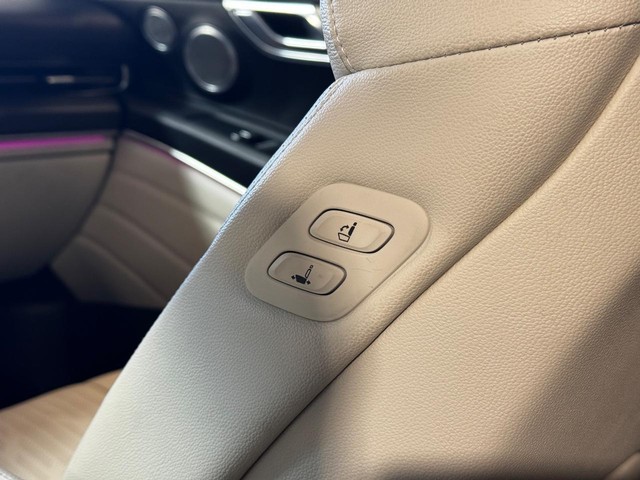 2022 GENESIS GV80 Standard - Photo 12