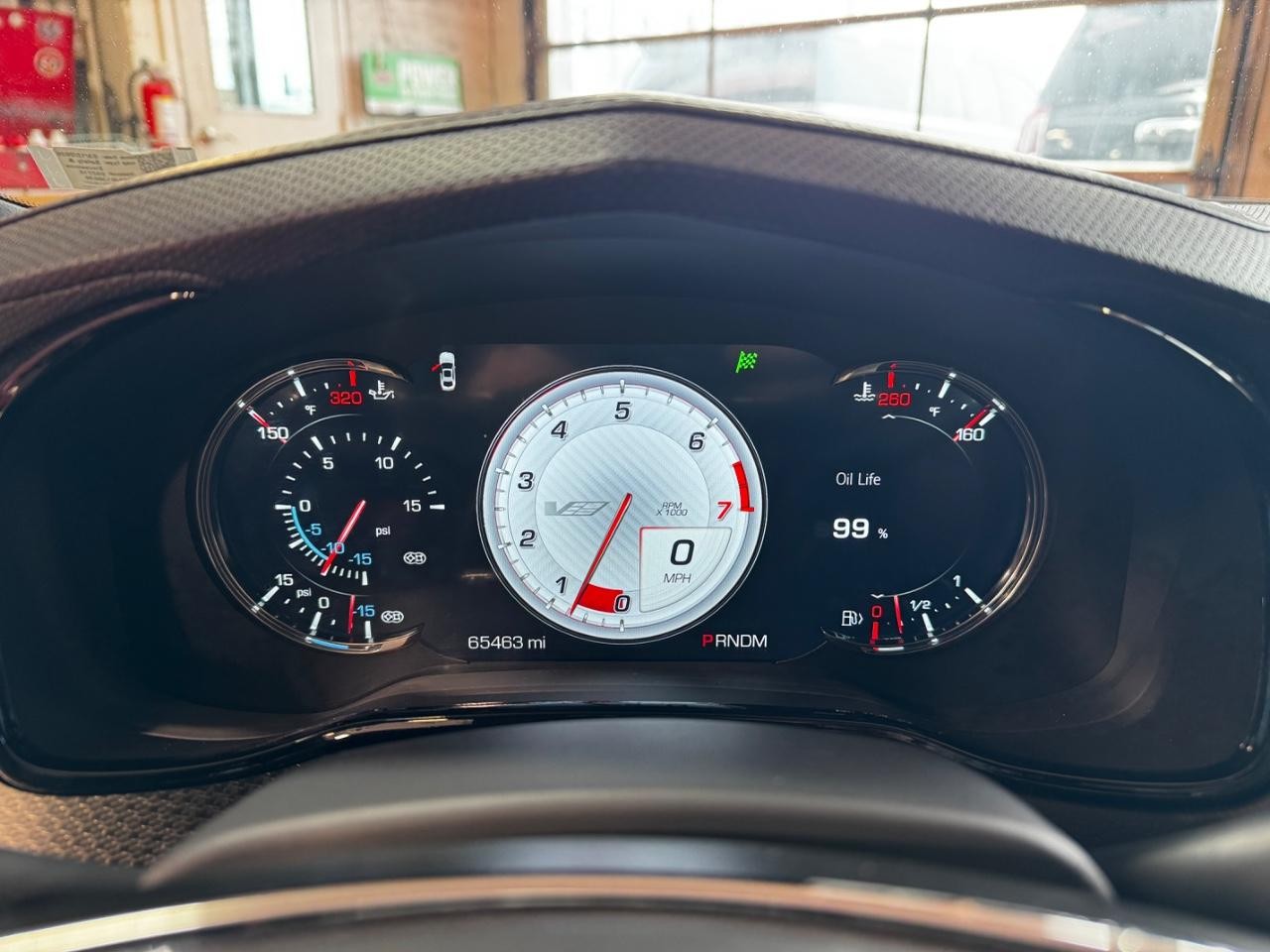 Cadillac CTS-V Sedan Vehicle Full-screen Gallery Image 17