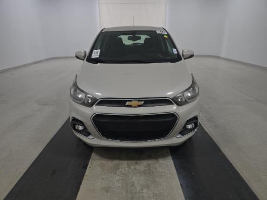 Chevrolet Spark Vehicle Full-screen Gallery Image 02