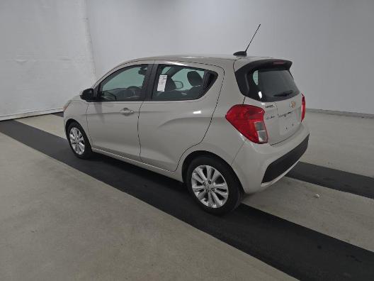 Chevrolet Spark Vehicle Full-screen Gallery Image 06