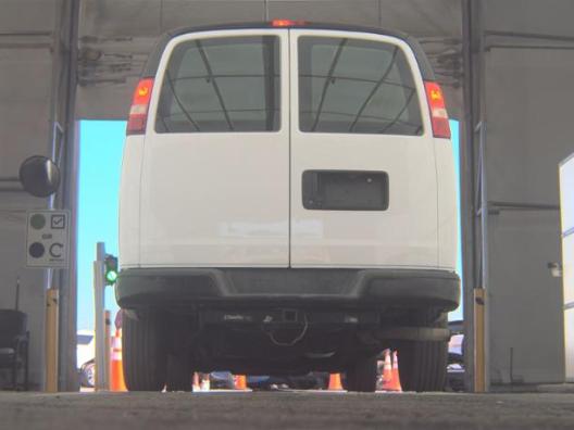 Chevrolet Express Cargo Van Vehicle Full-screen Gallery Image 05