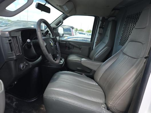 Chevrolet Express Cargo Van Vehicle Full-screen Gallery Image 07