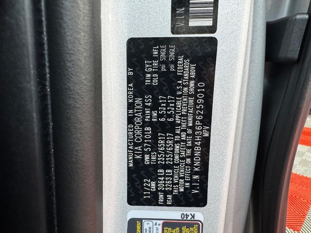 2023 Kia Carnival LX - Photo 28
