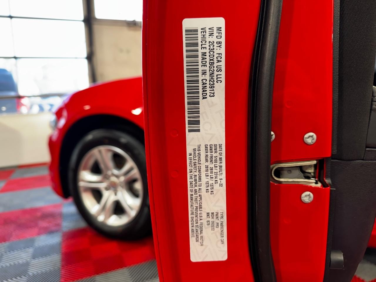 Dodge Charger Vehicle Full-screen Gallery Image 23