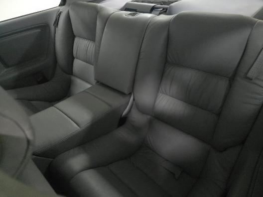 BMW 8 Series Vehicle Full-screen Gallery Image 12