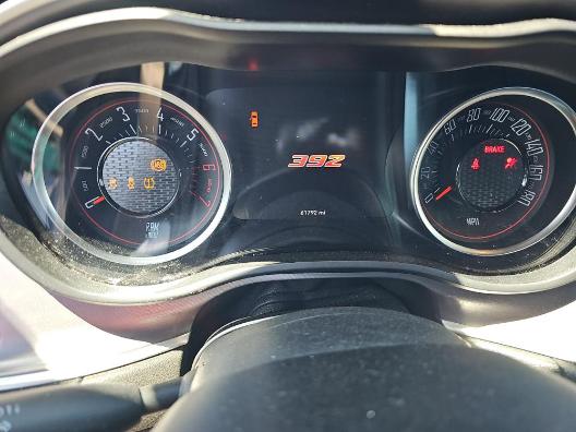 Dodge Challenger Vehicle Full-screen Gallery Image 11