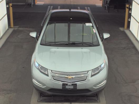 Chevrolet Volt Vehicle Full-screen Gallery Image 03