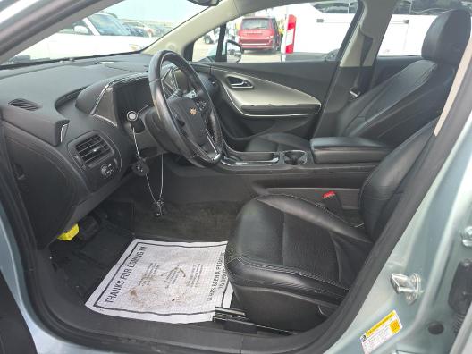 Chevrolet Volt Vehicle Full-screen Gallery Image 07