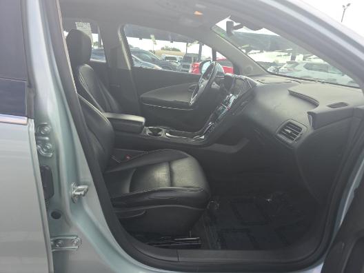Chevrolet Volt Vehicle Full-screen Gallery Image 08