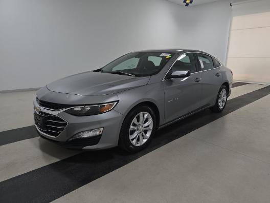 Chevrolet Malibu Vehicle Full-screen Gallery Image 02