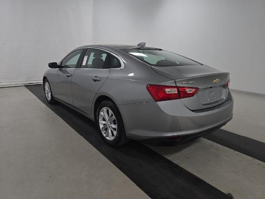 Chevrolet Malibu Vehicle Full-screen Gallery Image 08