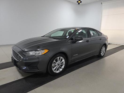 Ford Fusion Hybrid Vehicle Full-screen Gallery Image 02