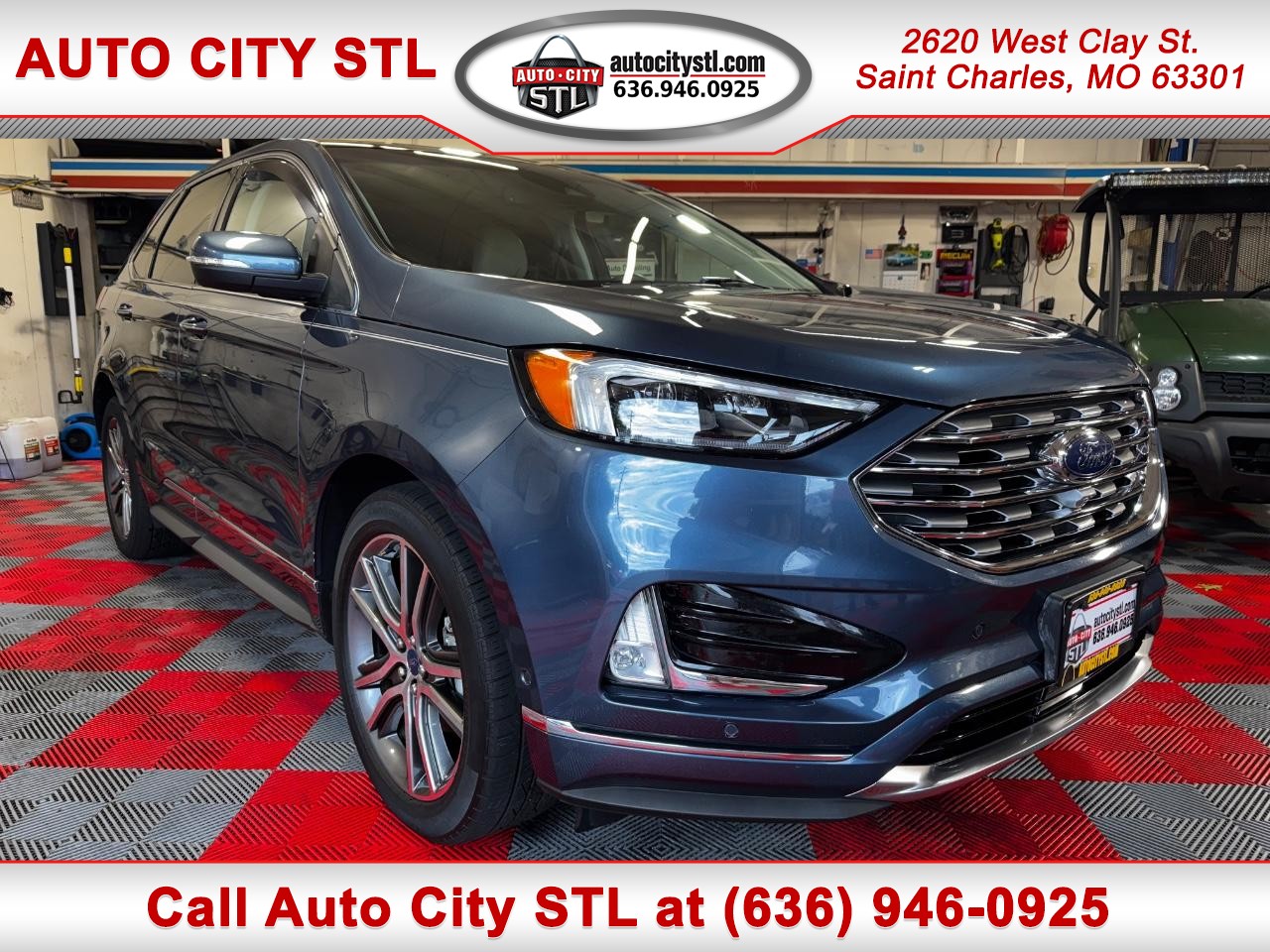 Ford Edge Vehicle Full-screen Gallery Image 01